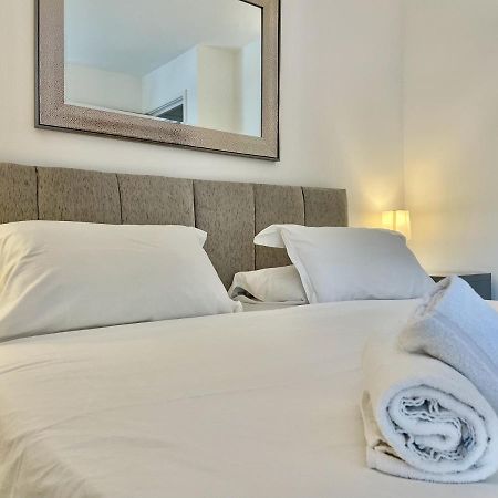 Strawberry Line, Flat 2 Apartment Wells Luaran gambar