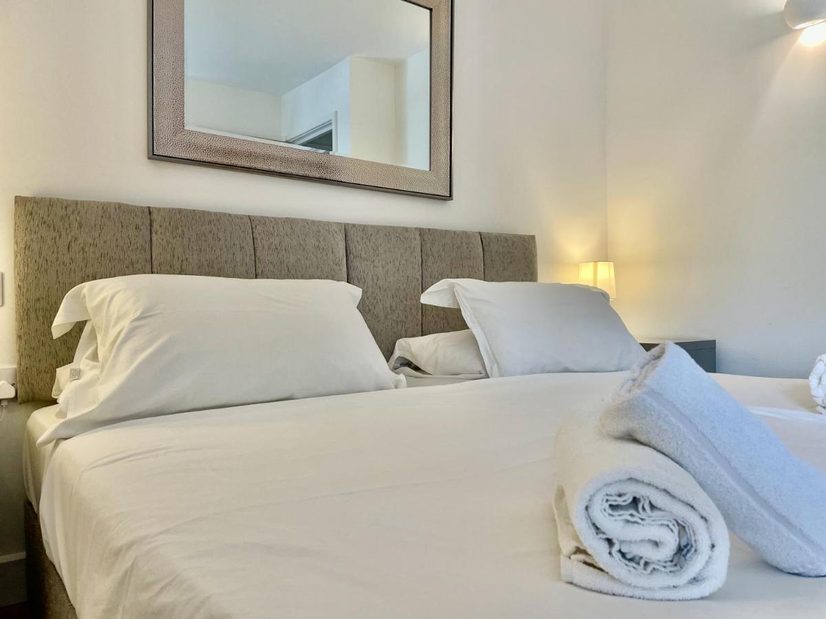 Strawberry Line, Flat 2 Apartment Wells Luaran gambar